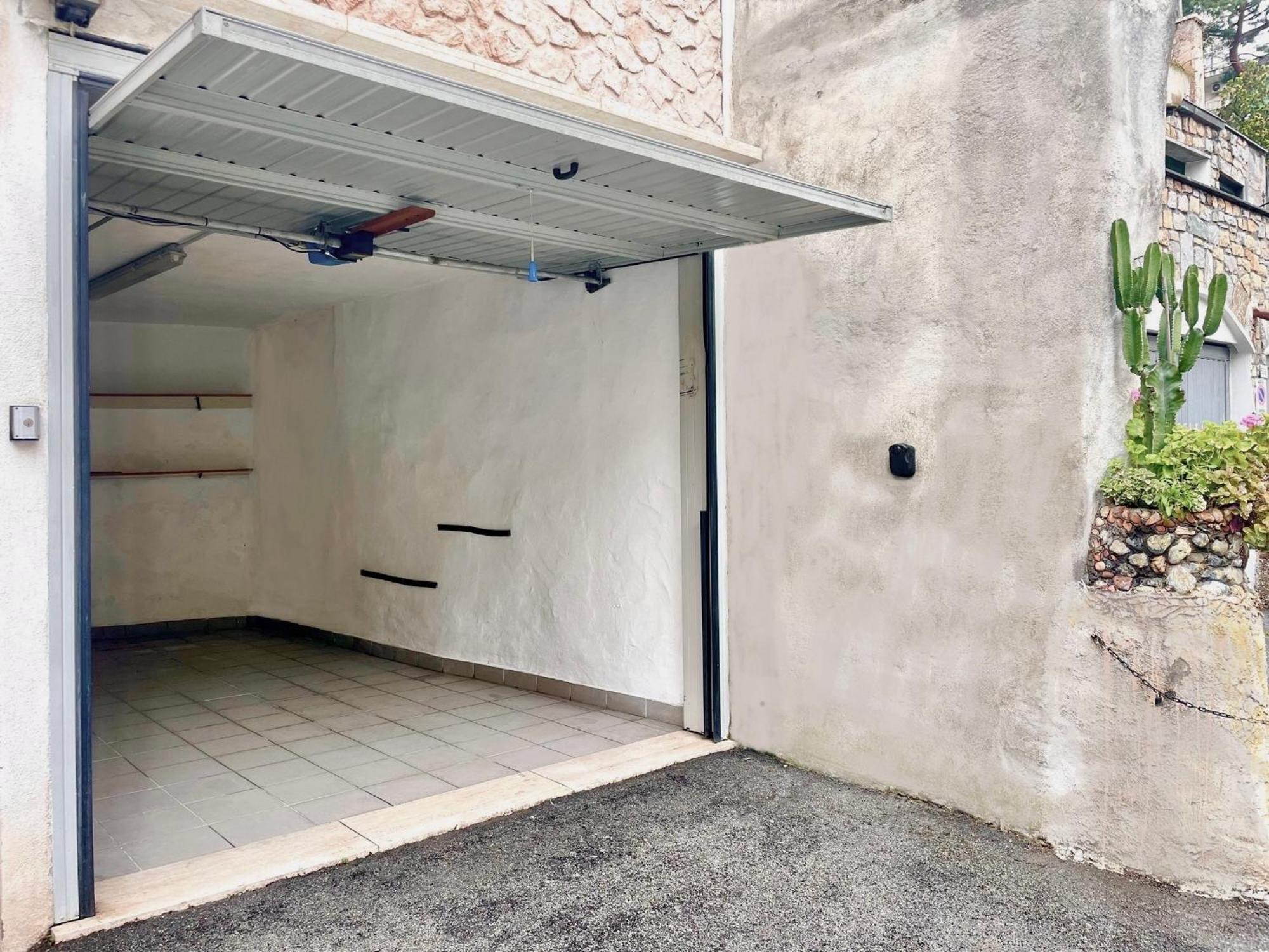 Il Giardino Del Comandante - Trilocale Con Garage Daire Sanremo Dış mekan fotoğraf
